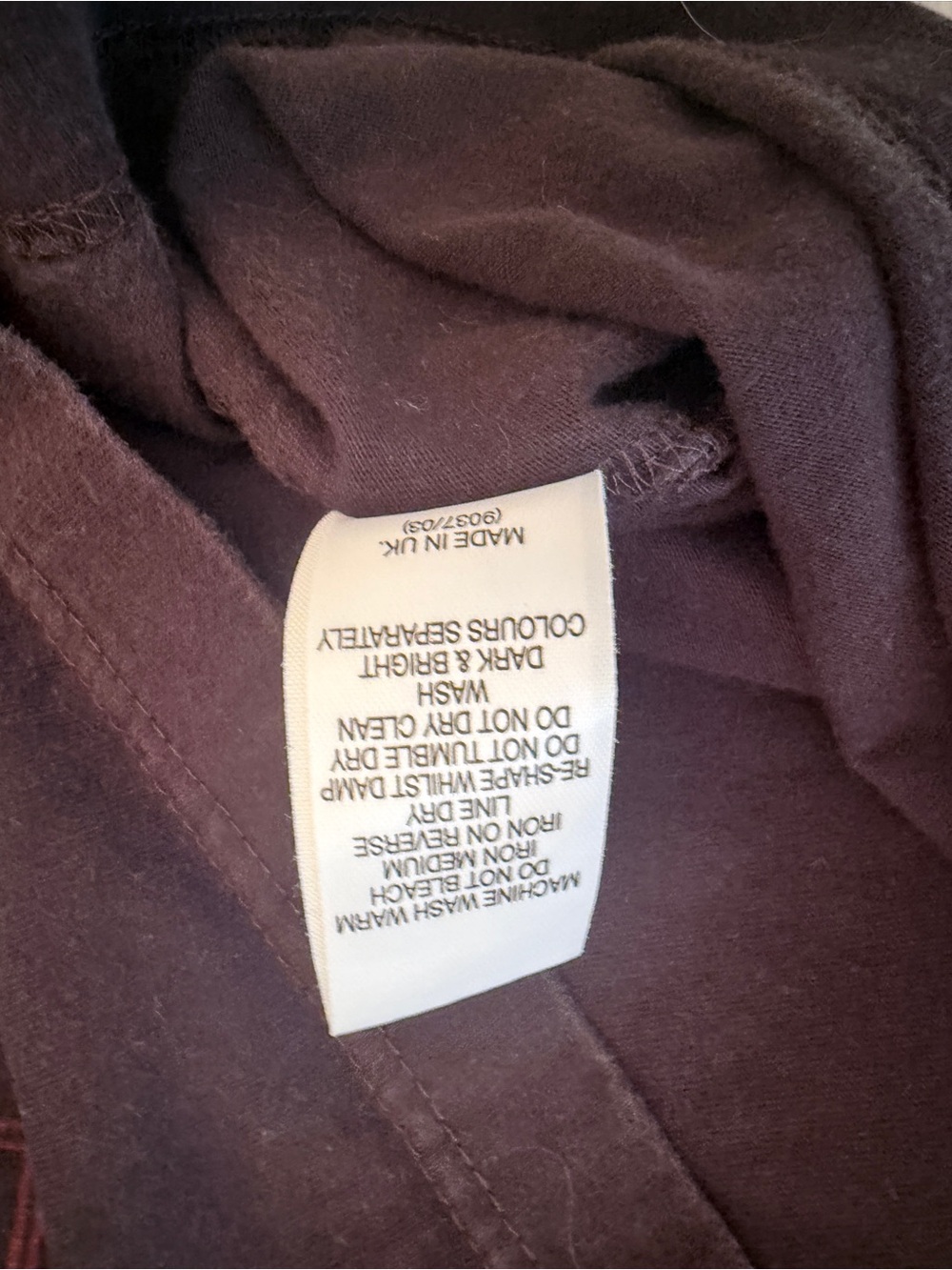 Burberry Brown Tee with Faded Red Graphic - Picture 7 of 7